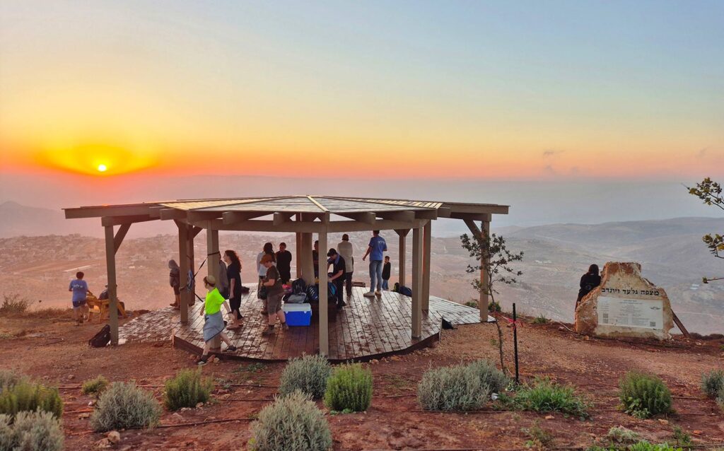מצפה גלעד ויונדב